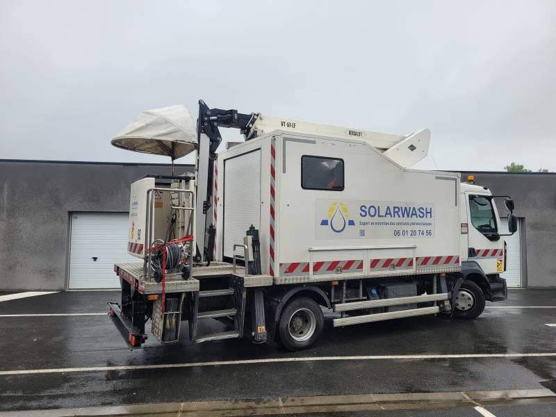 Réparatiin d'un élément de nacelle à Saulaunes dans le médoc